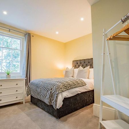 Host & Stay - Shaw Street Suite ウスター エクステリア 写真