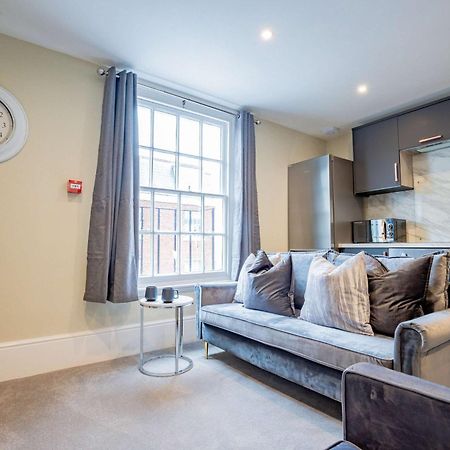 Host & Stay - Shaw Street Suite ウスター エクステリア 写真